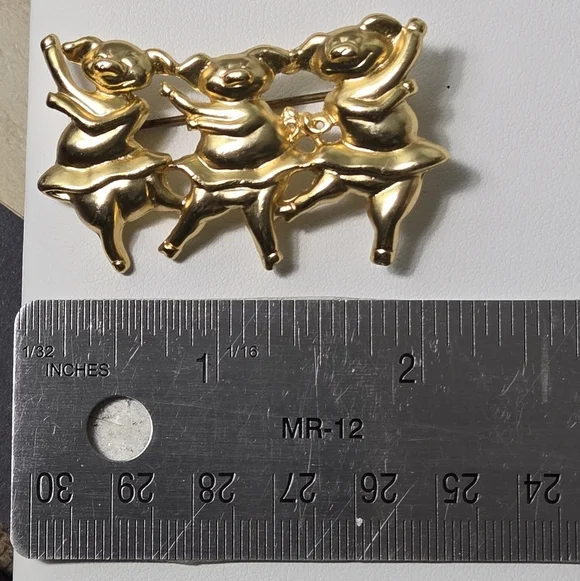 Dance Pig Brooch Gold Tone 3 Pigs Brooch Pin - Picture 7 of 12